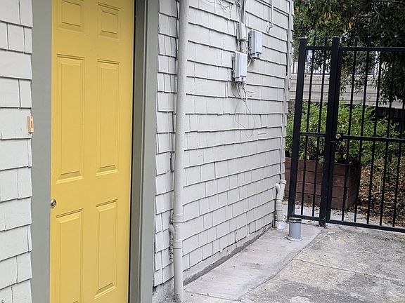 Entrance to the 1BR apartment