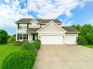 1740 Pease Dr, Pleasant Hill, IA 50327