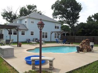 110 N Coleman St, Mabank, TX 75147