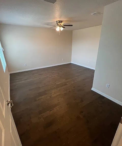 1897 Sipes Ave — Photo 5