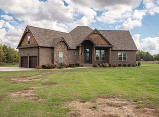 7049 Miller Rd, Christiana, TN 37037