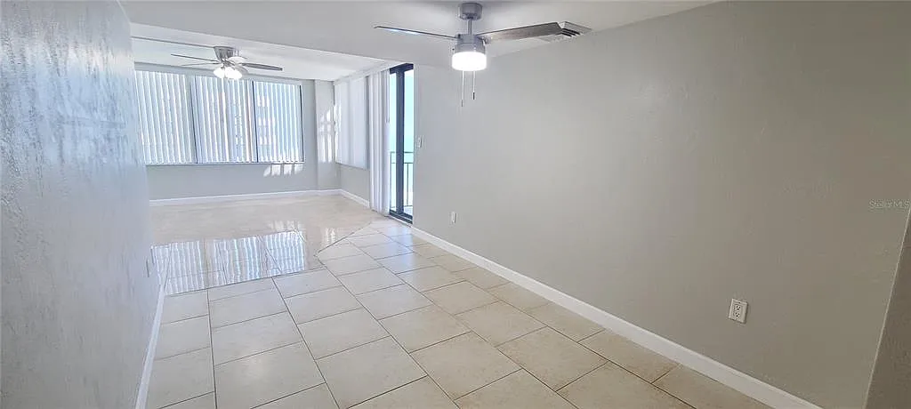 2 bed, 2.0 bath, 1134 sqft, $2,300 — Photo 4