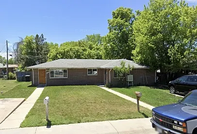 131 Forsyth Dr — Photo 12