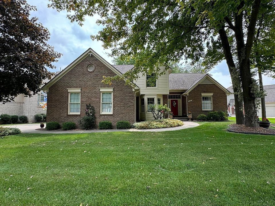 1st image of 43761 Via Antonio Dr