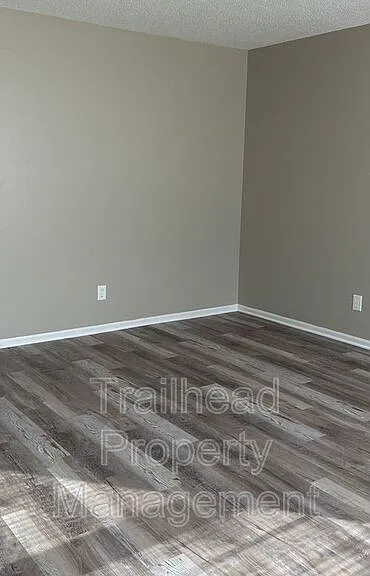 219 N Garrison Ave #2 — Photo 2