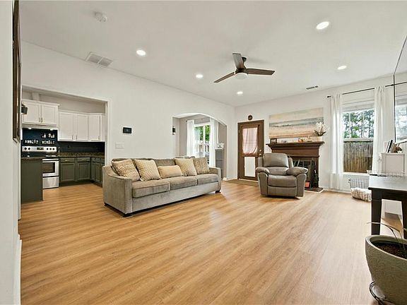 2nd image of 3210 Smith Ridge Trce