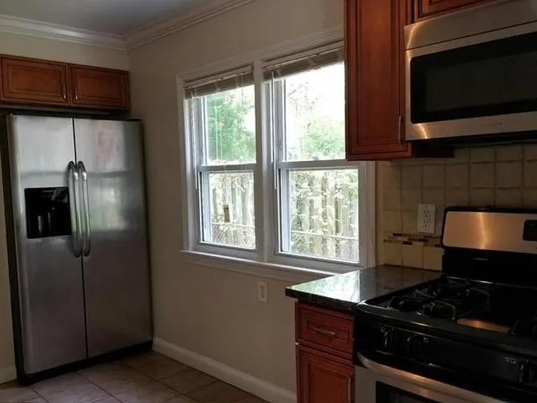 5021 Geronimo St — Photo 4
