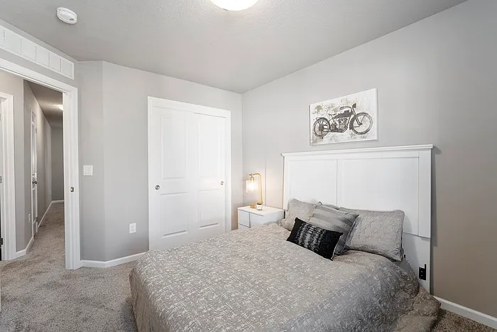 2228 Hazeltine Pl — Photo 10