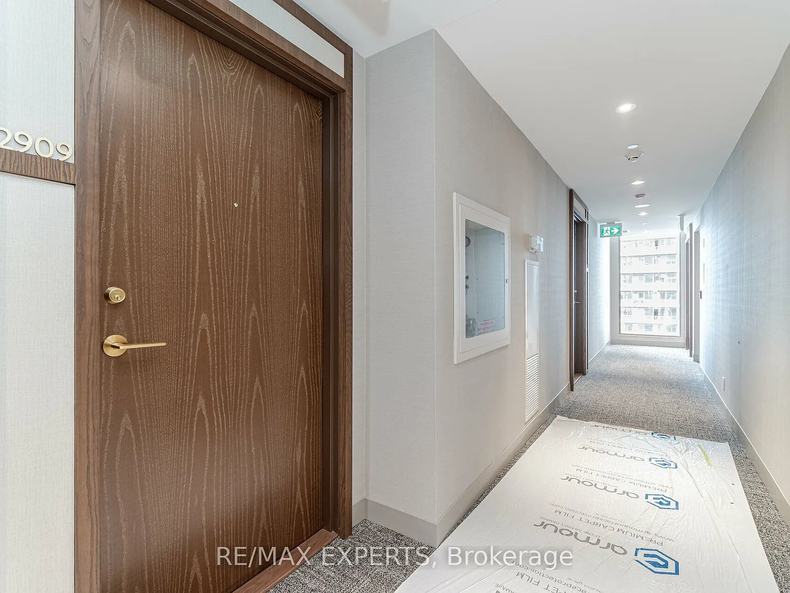2 bed, $2,099 — Photo 2