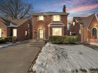 16891 Sorrento St, Detroit, MI 48235