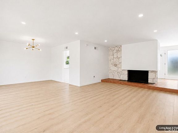 4th image of 23316 Los Codona Ave
