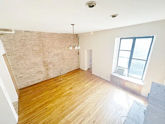 Rented by Guidance Realty Corp. | media 17