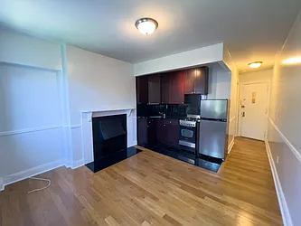 Rented by Denise Rosenblum, LREB