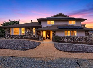 19904 Dovetail Ct, Tehachapi, CA 93561