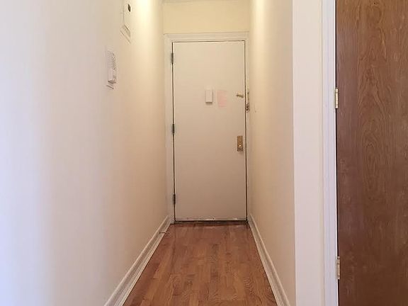 3rd image of 2249 Ocean Ave APT 1A