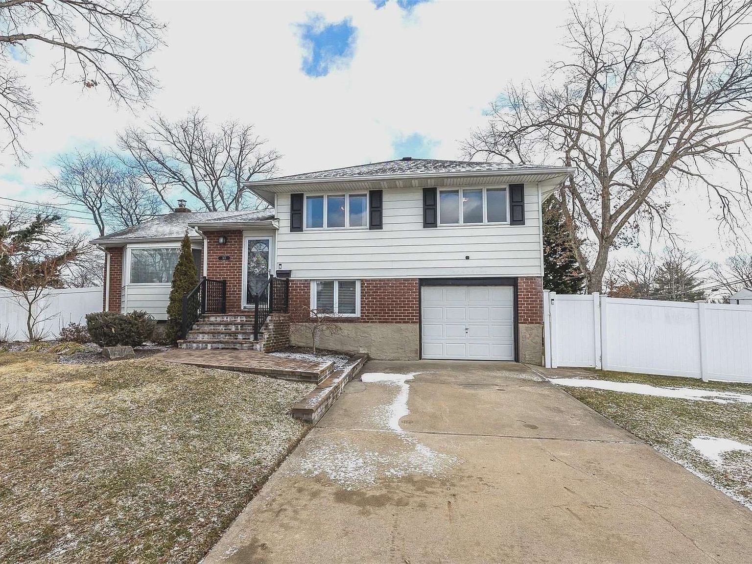 165 W 5th Street, Deer Park, NY 11729 Zillow