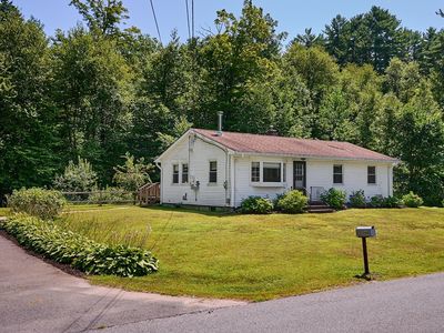 68 Harris St, Granby, MA, 01033