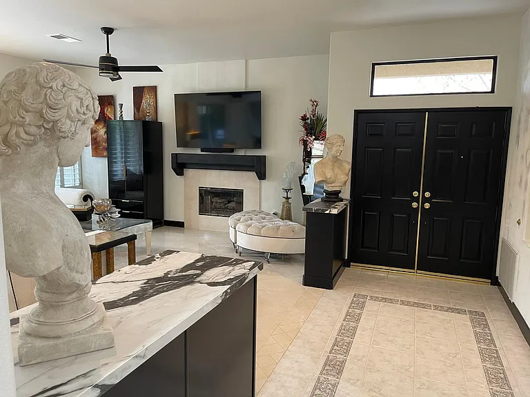 122 Kavenish Dr — Photo 11