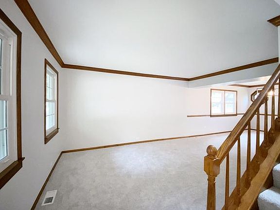 4th image of 515 Camdon Cir