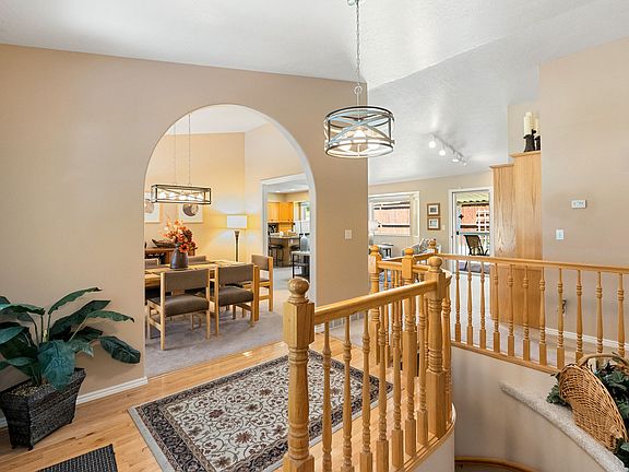4th image of 30 Shadow Mountain Dr