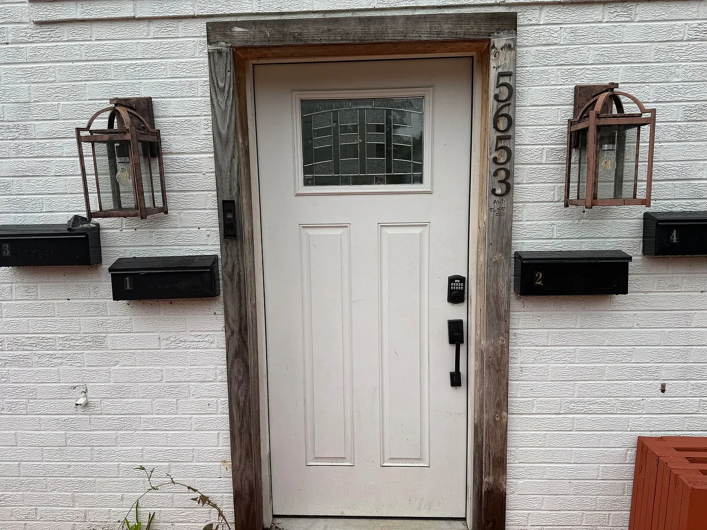 5653_Bramble_Ave — Photo 2