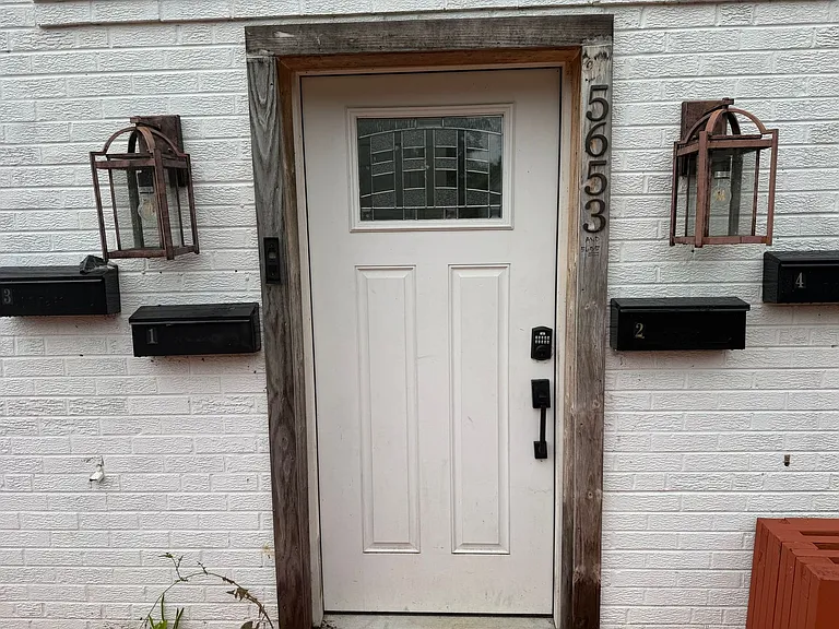 5653_Bramble_Ave — Photo 2