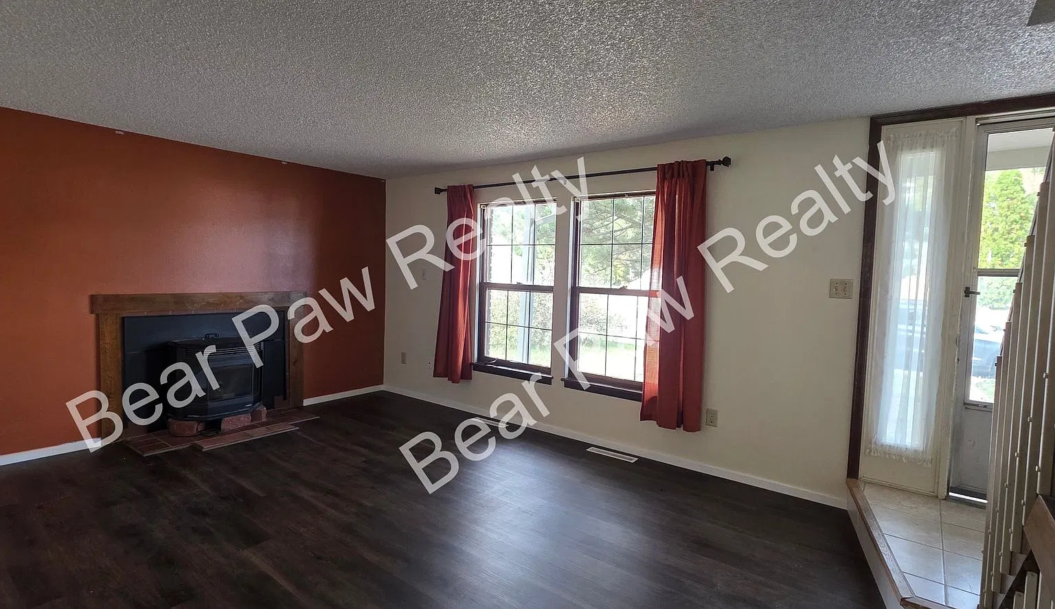 2621 Sagebrush Ave — Photo 2