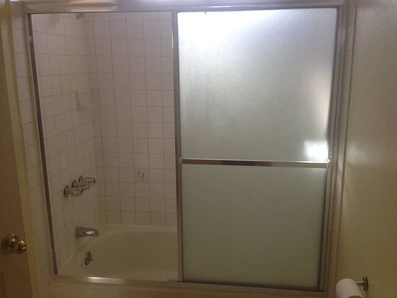 4th image of 630 W Sepulveda St APT 6