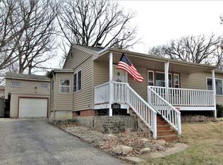 3623 Oak Grove Ave, Rockford, IL