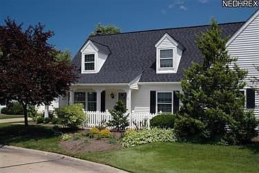 1st image of 30615 Cambridge Dr #23