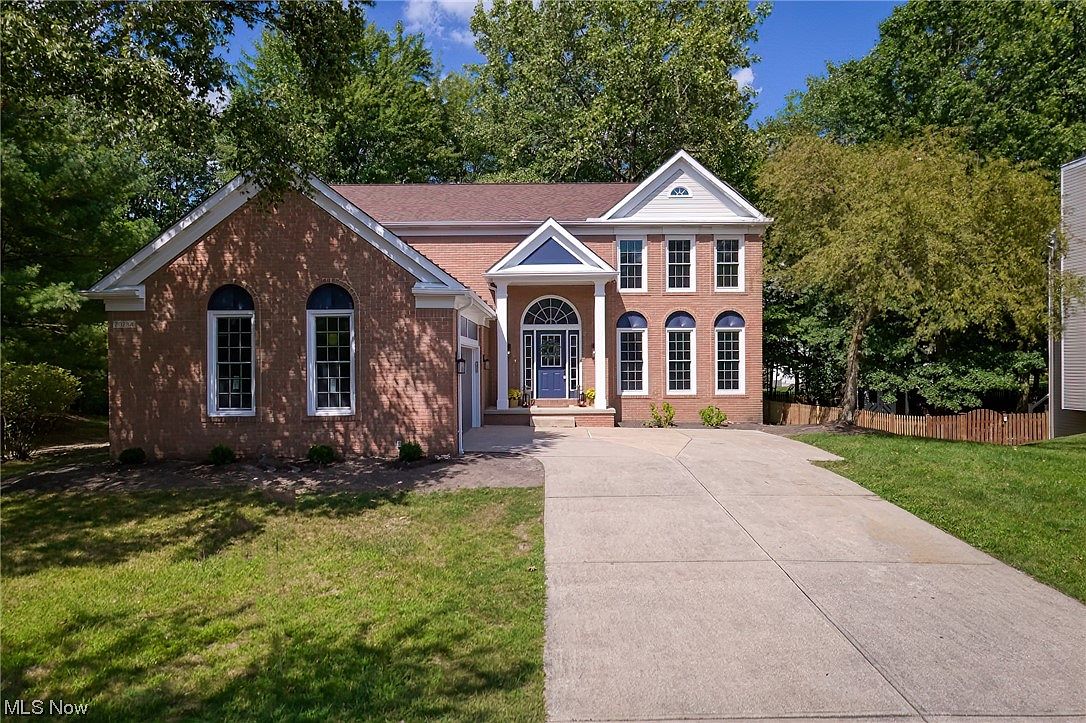 20284 Ellsworth Dr, Strongsville, OH 44136 Zillow