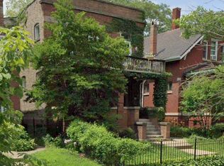 4738 N Dover St #1, Chicago, IL 60640