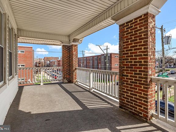 2nd image of 4623 Sansom St #B