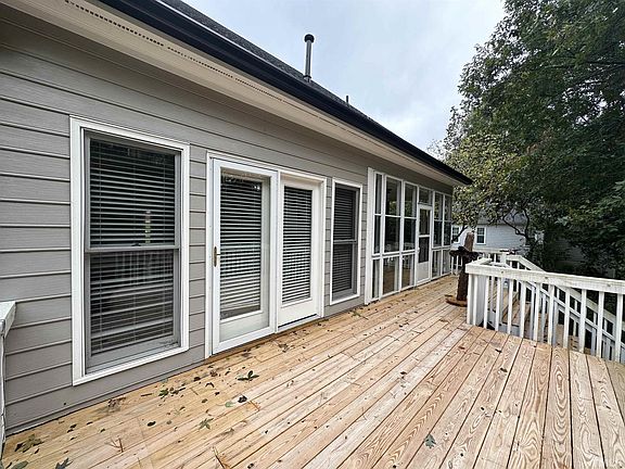 2nd image of 18 Lafoy Dr