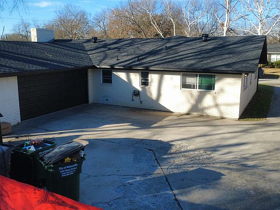 2nd image of 1714 Laurel Rd