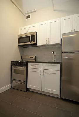 Rented by Keller Williams NYC | media 12