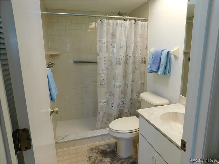 741 E Hartford St #1A — Photo 5