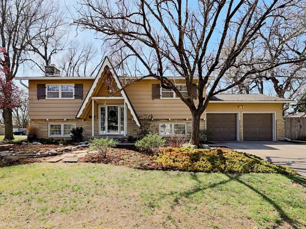 1103 N Whitfield St, Wichita, KS 67206