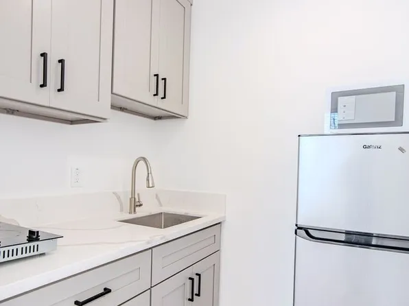 10691 McKeen St Studio Garden, Garden Grove, CA 92843