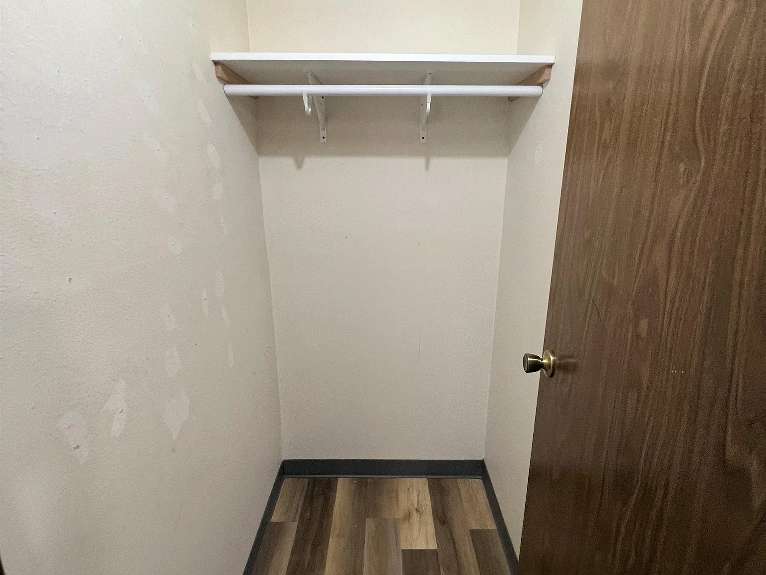 316 S Elm St - 16 PLEX - 2A — Photo 2
