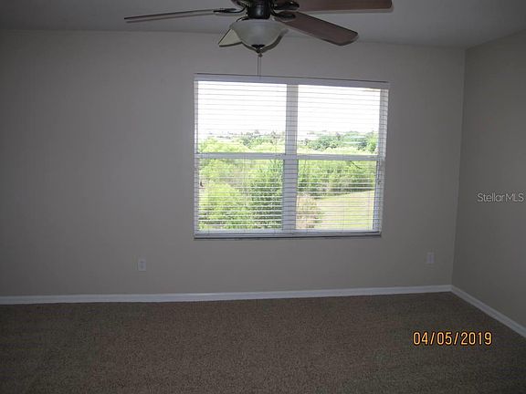 5th image of 1950 Retreat View Cir