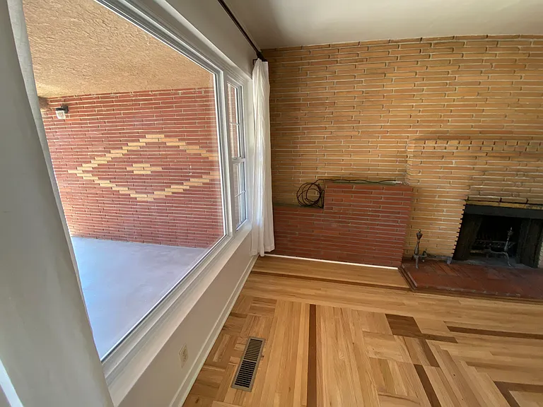 1509 Vista Larga Ct NE — Photo 7