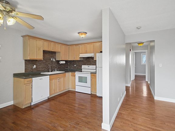 4th image of 4431 Arbor Cir APT 26