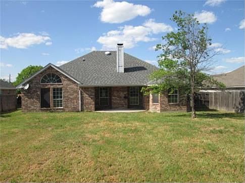 4th image of 2621 Coffey Dr