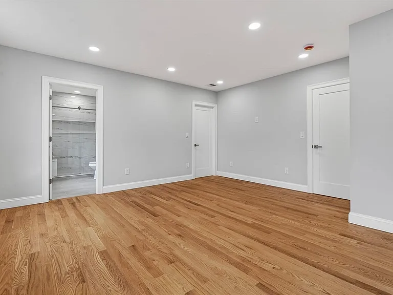 72 Westborough Rd #1 — Photo 15