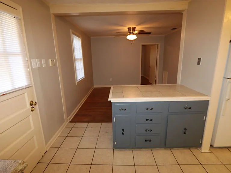 4291 Zelda Ln — Photo 5