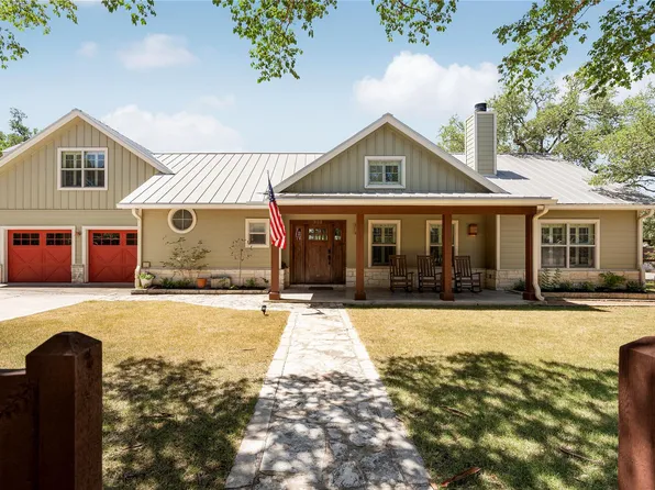 315 Hays St, Dripping Springs, TX 78620