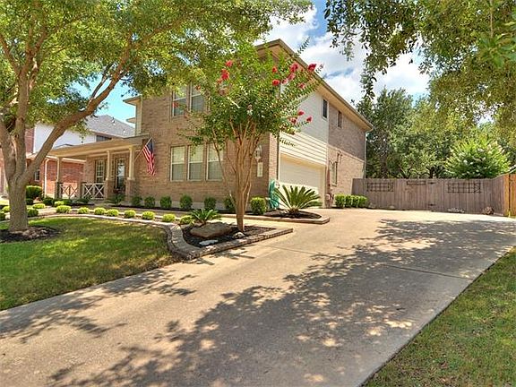 3rd image of 1814 Fall Creek Dr