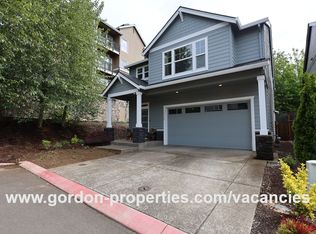 11732 SE Golden Eagle Ln, Happy Valley, OR