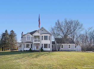 1421 Fieldstone Ct, Ann Arbor, MI 48108